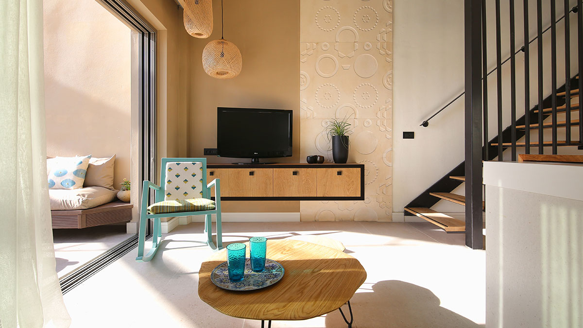 Wellness Loft, Pool View with Out. Heated Jacuzzi 